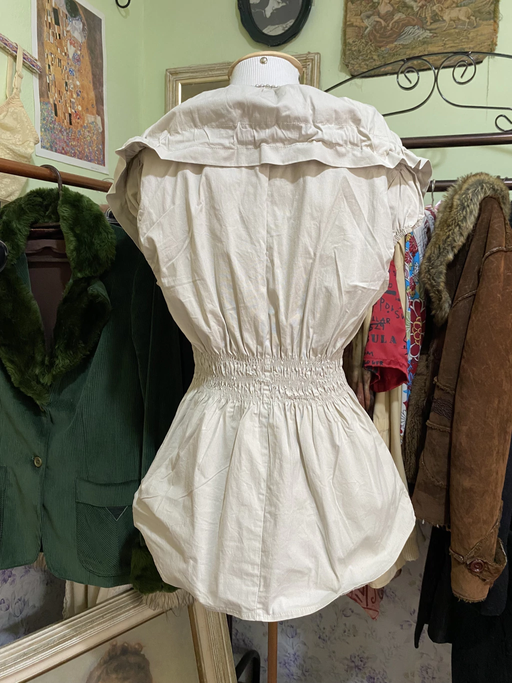 SweetHeart neckline top