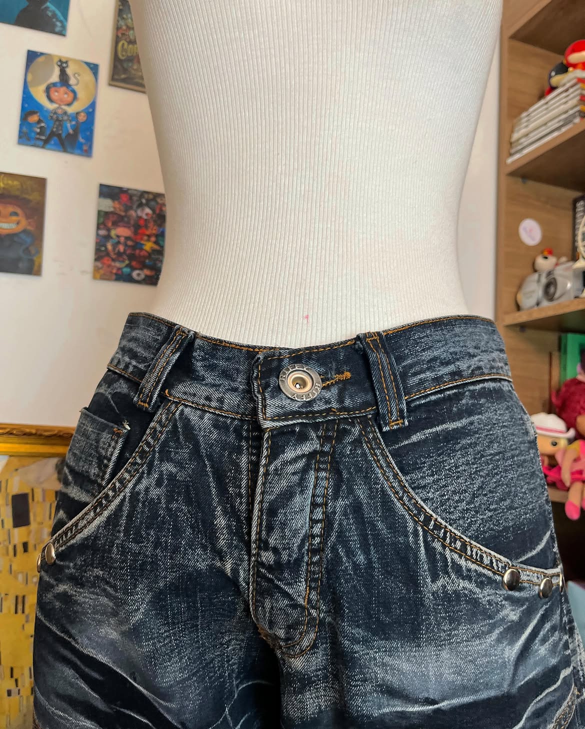 Calça Balão Feminina Detalhada