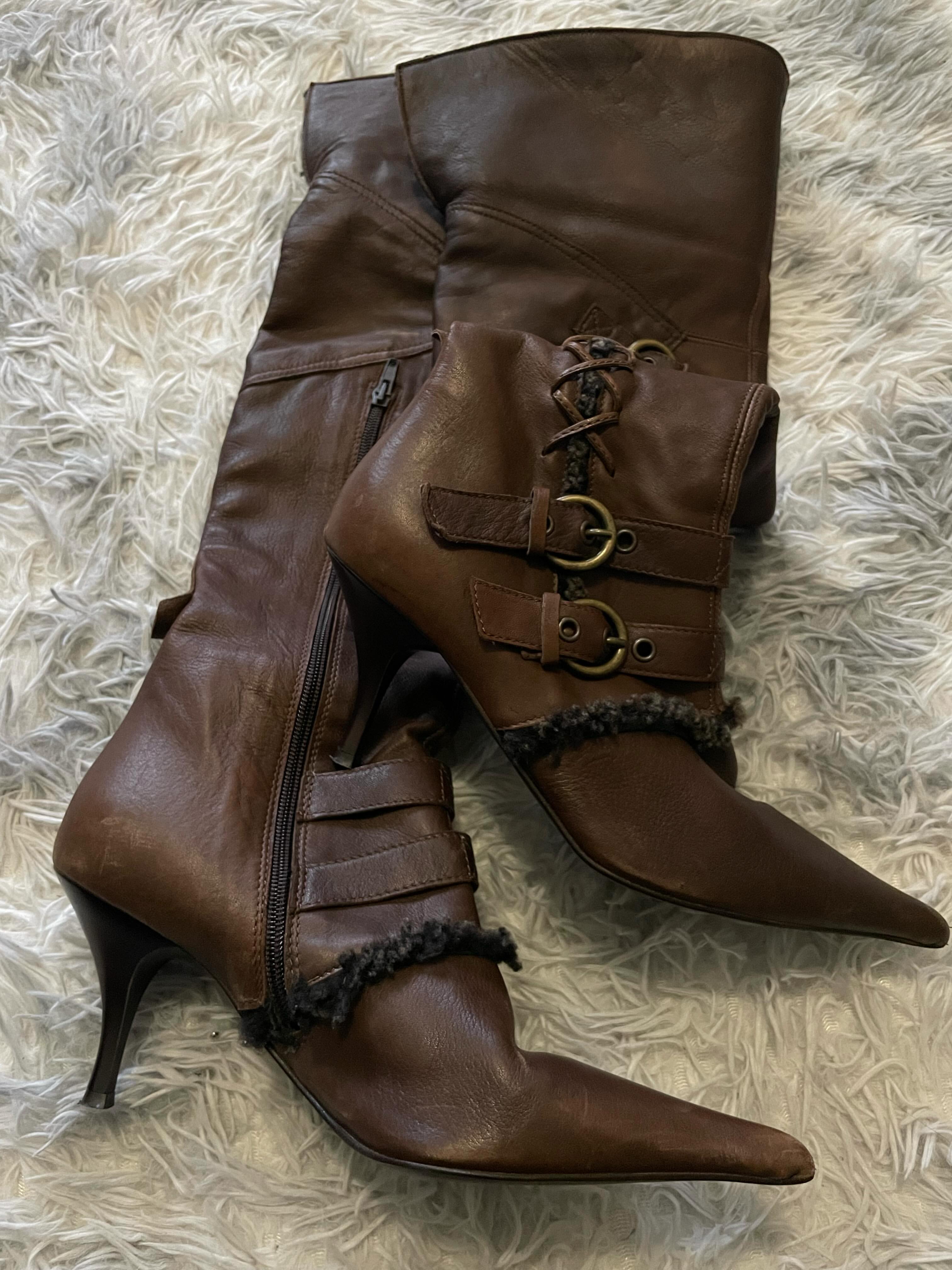Bota Y2K Marrom Steampunk Vibe